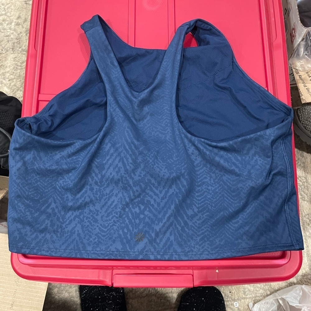 Athleta sports bra, Athleta clothes last for years.